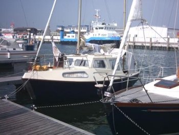 Cox 22 Master Mariner Motor Sailer