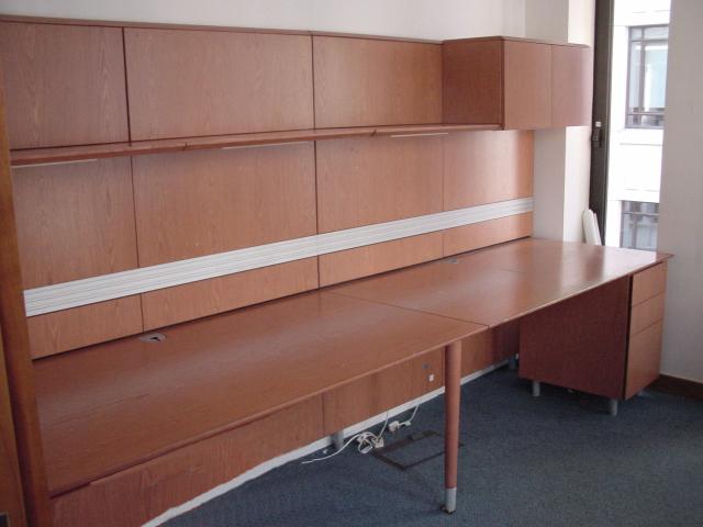 Image 2 of Executive quality desk sets