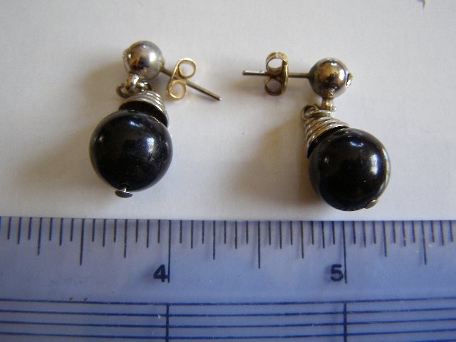 Preview of the first image of Black bead Earrings (Incl P&P).