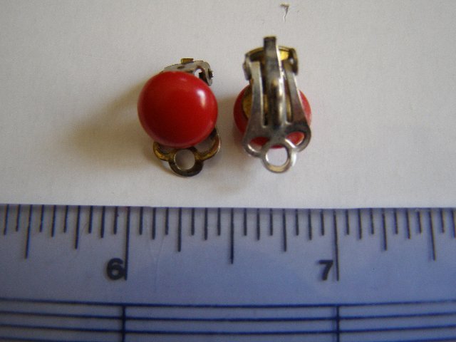 Preview of the first image of Red clip on earrings..