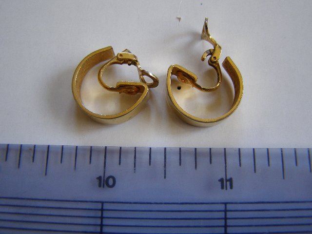 Preview of the first image of Clip on - metal earrings.