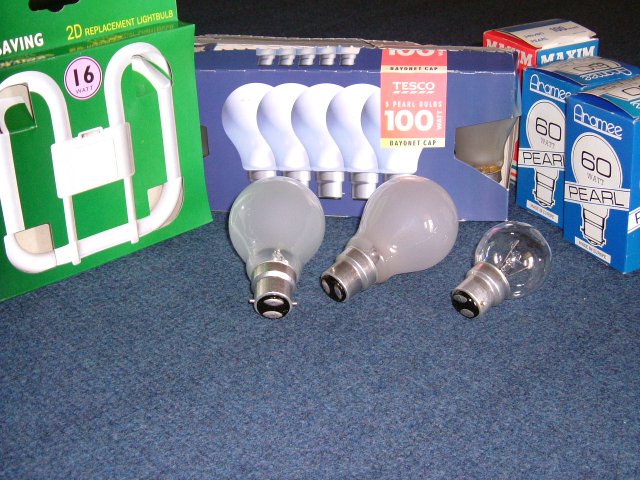 Preview of the first image of Light Bulb Assortment & 16W (75w) 2D Lamp.