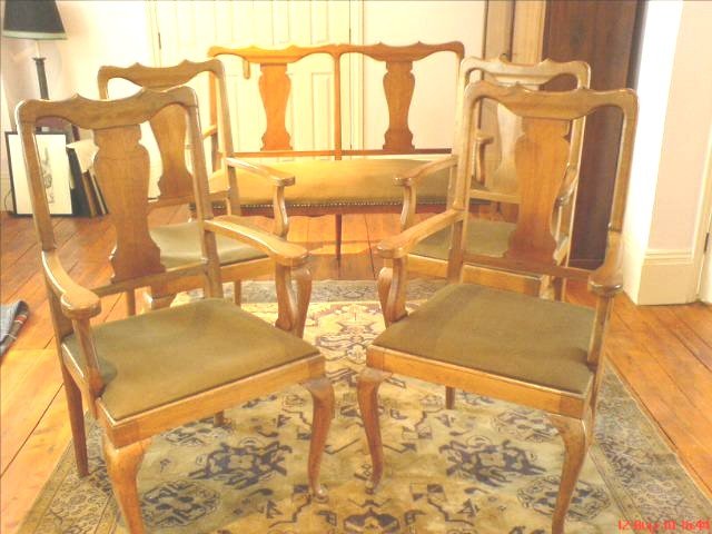 Preview of the first image of Queen Anne style love seat settee chair+ 4 armchairs.