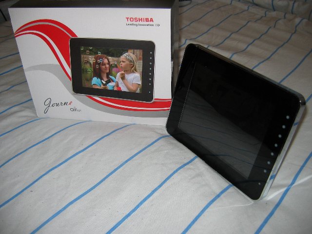 Preview of the first image of New wireless Toshiba Photo Frame !! Reduced !!.