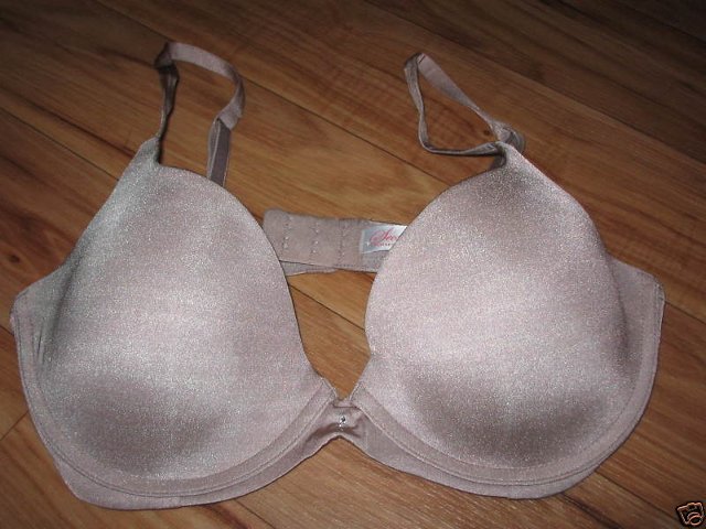 Preview of the first image of Glittery Padded Underwired T-Shirt Bra UK36B EU95B BRAND NEW.