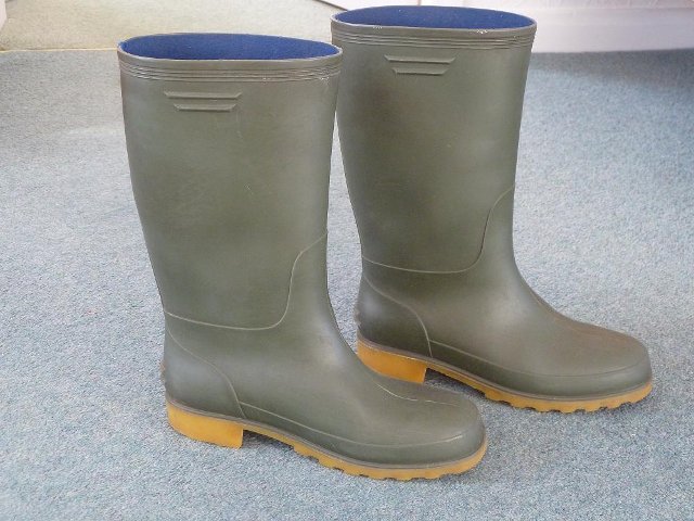 Preview of the first image of Pair girl's/lady's wellington boots,Dunlop, size 4.