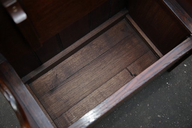 Image 8 of TITCHMARSH AND GOODWIN SOLID OAK BOX SETTLE MONKS BENCH PEW.