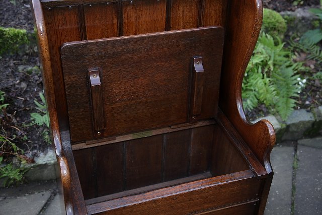 Image 18 of TITCHMARSH AND GOODWIN SOLID OAK BOX SETTLE MONKS BENCH PEW.