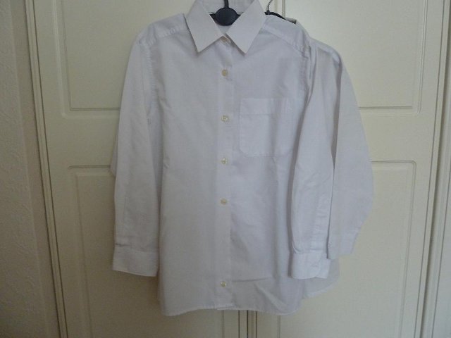 Preview of the first image of GIRL'S WHITE SCHOOL BLOUSES (3).