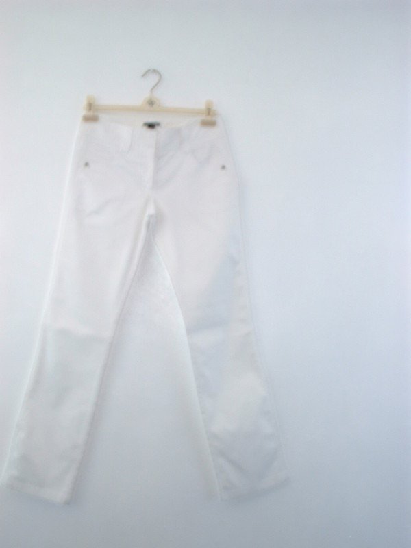 Preview of the first image of NEW H&M White Cotton Jeans style trousers UK8,10 or small 12.