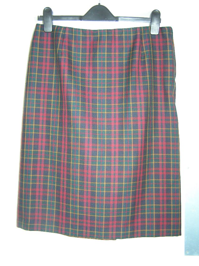 Image 2 of 2 ladies skirts (incl P&P)