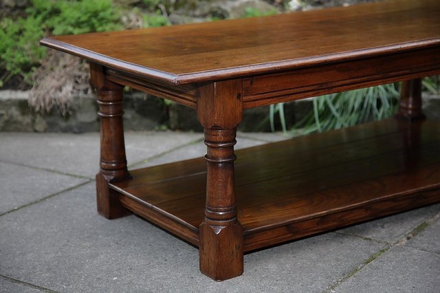 Image 14 of TITCHMARSH & GOODWIN STYLE SOLID OAK POTBOARD COFFEE TABLE