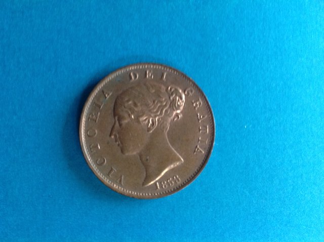 Preview of the first image of 1853 QUEEN VICTORIA HALFPENNY..