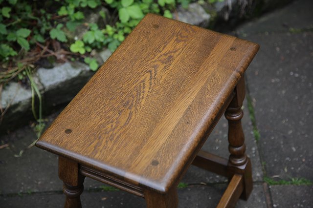 Image 19 of OLD CHARM NEST OF 3 LIGHT OAK COFFEE OCCASIONAL TABLES