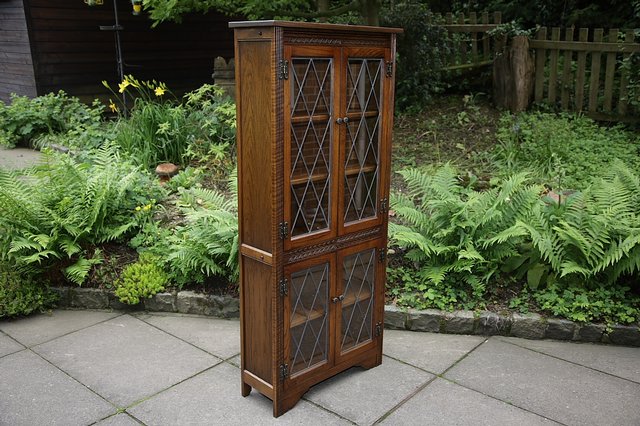 Image 16 of OLD CHARM LIGHT OAK BOOKCASE DISPLAY CABINET CUPBOARD
