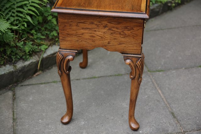 Image 14 of TITCHMARSH AND GOODWIN STYLE SOLID OAK LOWBOY HALL TABLE