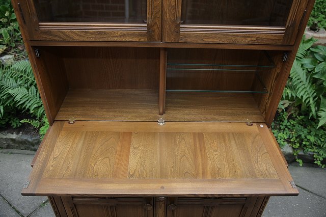 Image 23 of ERCOL GOLDEN DAWN DRINKS DISPLAY CABINET BOOKCASE CUPBOARD.