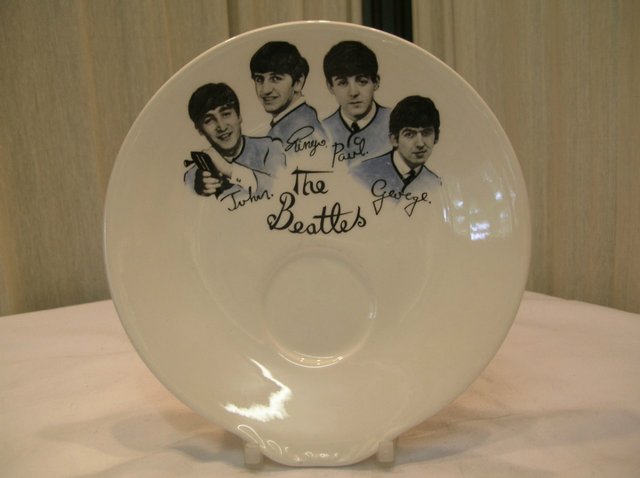 Preview of the first image of Beatles Vintage Plate 60s.