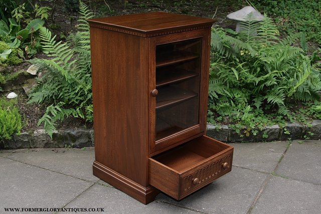Image 19 of ERCOL ELM FRUITWOOD T.V HI-FI MUSIC DVD CD CABINET STAND