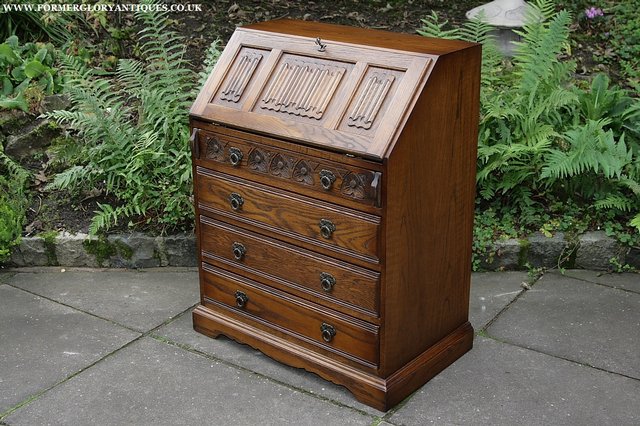 Image 31 of OLD CHARM WRITING TABLE BUREAU COMPUTER OFFICE DESK