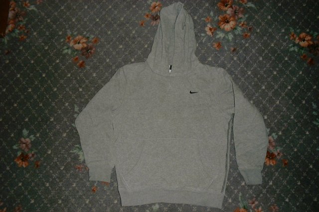 Preview of the first image of Hoody.