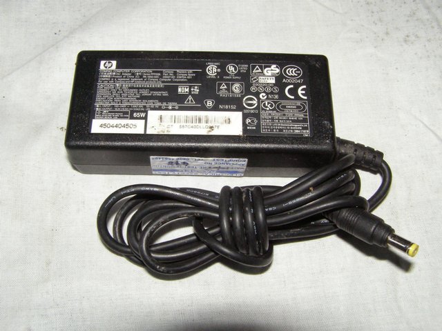 Preview of the first image of HP Compaq mains lead 18.5V (Incl P&P).
