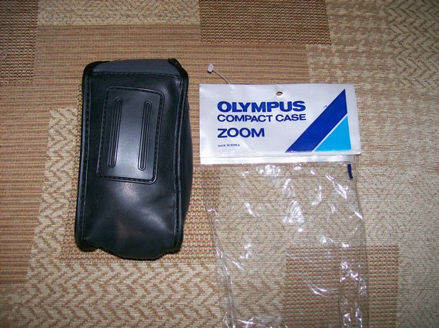 Image 3 of Olympus Compact Case Zoom. New.