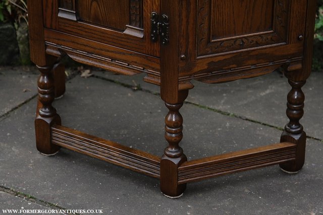 Image 8 of OLD CHARM OAK CABINET LAMP HALL TABLE CUPBOARD SIDEBOARD