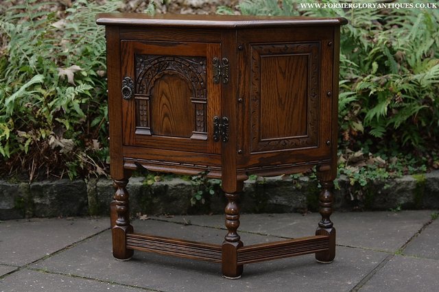 Image 17 of OLD CHARM OAK CABINET LAMP HALL TABLE CUPBOARD SIDEBOARD