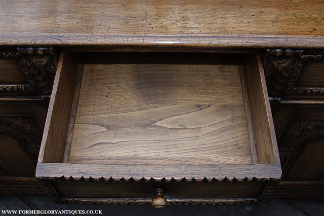 Image 8 of TITCHMARSH AND GOODWIN STYLE OAK SIDEBOARD DRESSER BASE