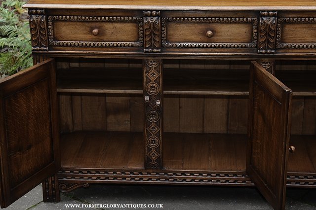 Image 14 of TITCHMARSH AND GOODWIN STYLE OAK SIDEBOARD DRESSER BASE