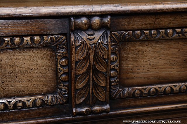 Image 18 of TITCHMARSH AND GOODWIN STYLE OAK SIDEBOARD DRESSER BASE