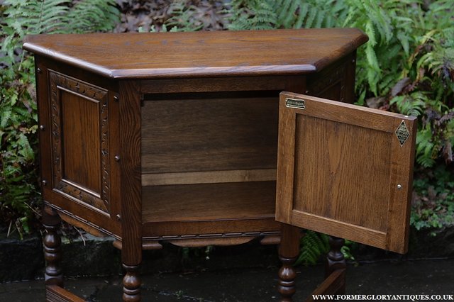 Image 6 of OLD CHARM OAK CABINET LAMP HALL TABLE CUPBOARD SIDEBOARD