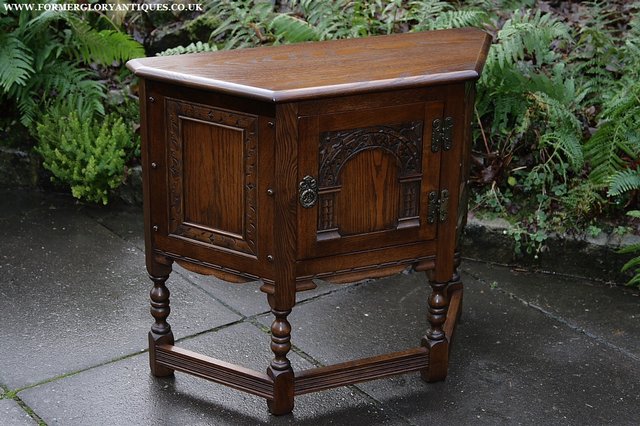Image 15 of OLD CHARM OAK CABINET LAMP HALL TABLE CUPBOARD SIDEBOARD