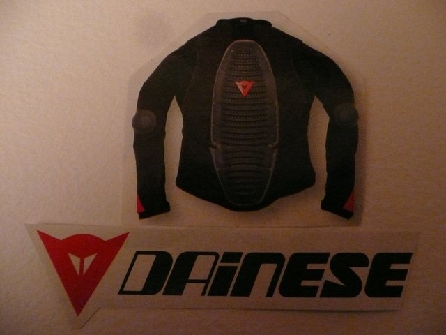 Preview of the first image of Dainese Core Jacket Wave 2.....