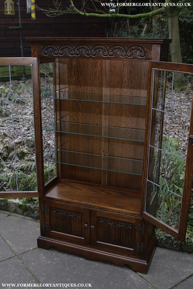 Image 14 of OLD CHARM LIGHT OAK CHINA DISPLAY CABINET CUPBOARD BOOKCASE