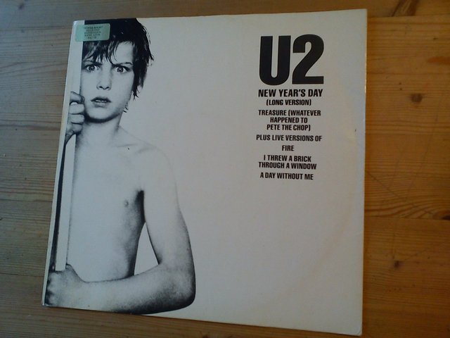 Preview of the first image of U2 New Years Day 12'' original 1983.