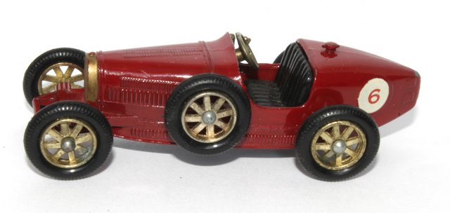 Preview of the first image of CAR MODEL BUGATTI.