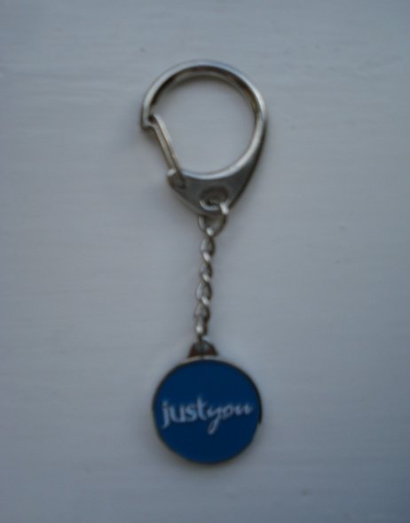 Preview of the first image of NEW TROLLEY COIN KEYRING. NEVER BE WITHOUT A £1 COIN.