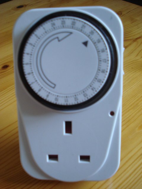 Preview of the first image of NEW ENERGY SAVING/SECURITY 24 HOUR SEGMENT TIMER SWITCH.
