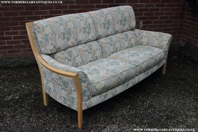Image 10 of ERCOL LIGHT ELM CLEAR ORIEL THREE SEATER SETTEE SOFA COUCH