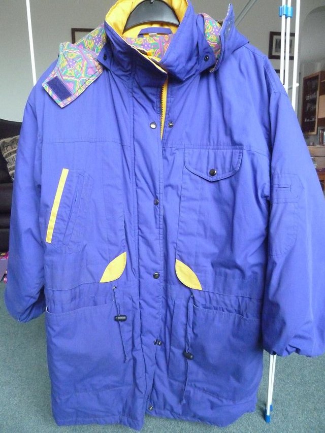 Preview of the first image of LADY'S JACKET/ANORAK.
