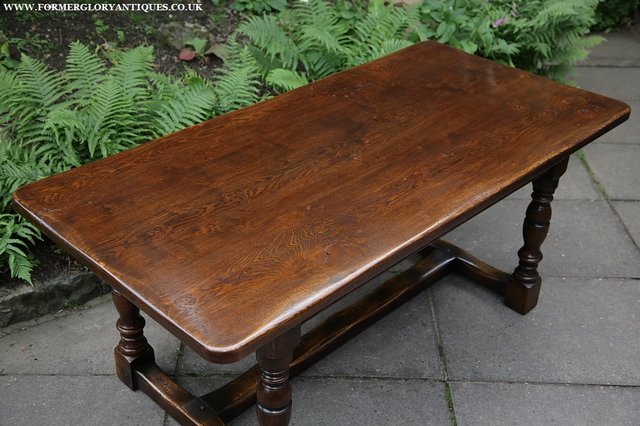 Image 24 of TITCHMARSH & GOODWIN STYLE SOLID OAK REFECTORY DINING TABLE