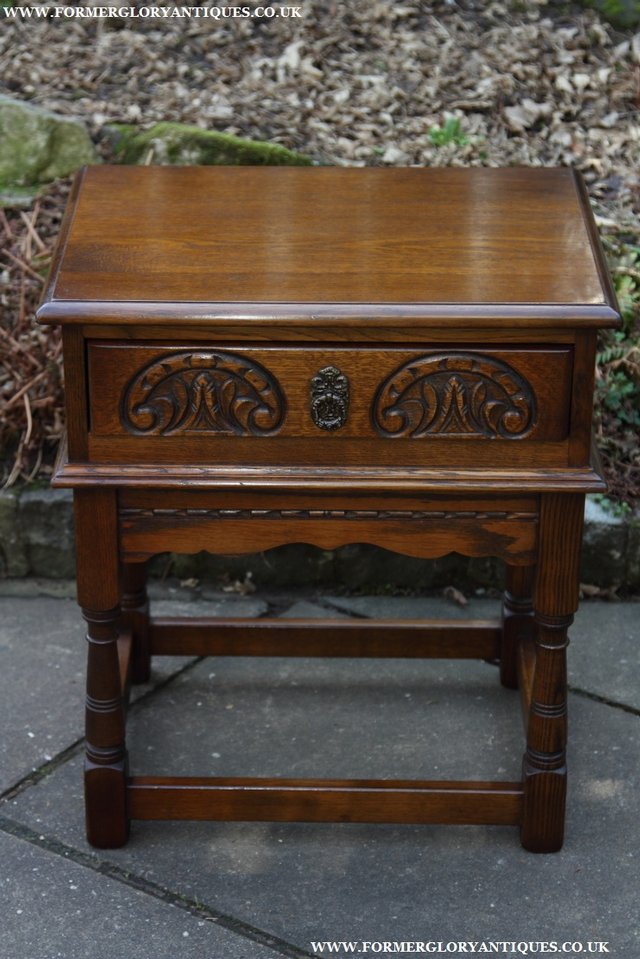 Image 25 of OLD CHARM LIGHT OAK COFFEE LAMP SIDE END HALL BEDSIDE TABLE