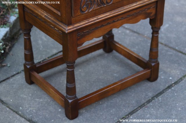 Image 27 of OLD CHARM LIGHT OAK COFFEE LAMP SIDE END HALL BEDSIDE TABLE