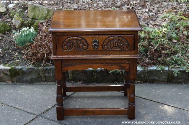 Image 37 of OLD CHARM LIGHT OAK COFFEE LAMP SIDE END HALL BEDSIDE TABLE