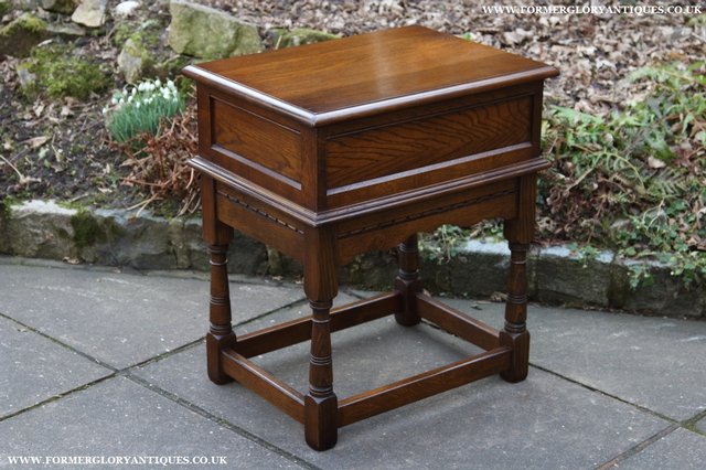 Image 42 of OLD CHARM LIGHT OAK COFFEE LAMP SIDE END HALL BEDSIDE TABLE