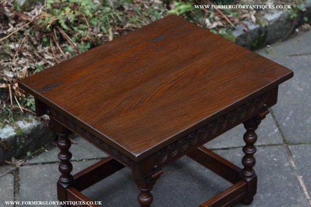 Image 21 of AN OLD CHARM TUDOR OAK OCCASIONAL COFFEE LAMP SIDE END TABLE