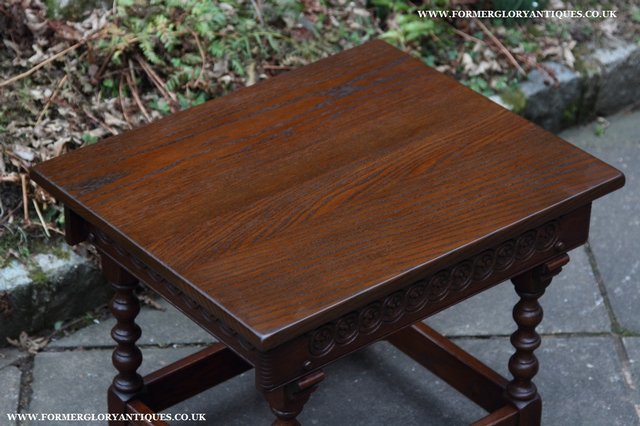 Image 28 of AN OLD CHARM TUDOR OAK OCCASIONAL COFFEE LAMP SIDE END TABLE