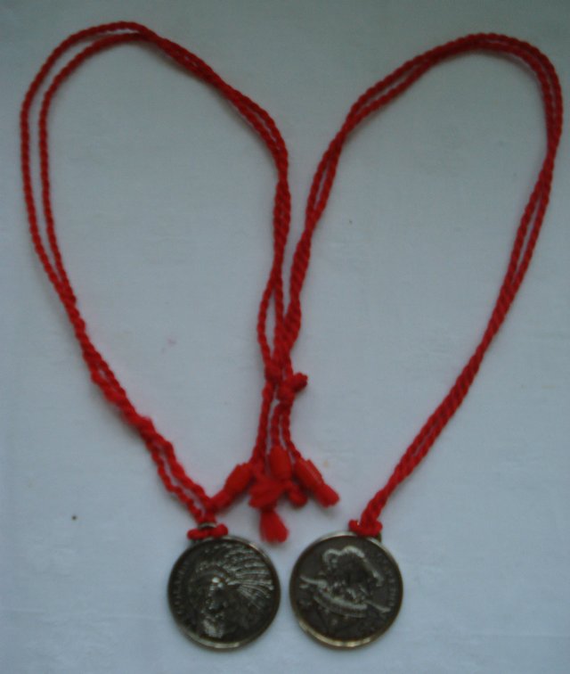 Preview of the first image of 1 x LEGO COIN MEDALLION / NECKLACE SOUVENIR FROM LEGOLAND.